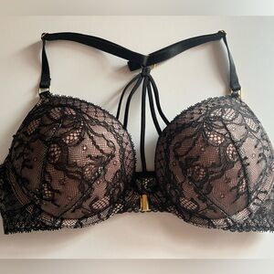 VICTORIA’S SECRET Very Sexy Bombshell Lace Plunge Push Up Bra